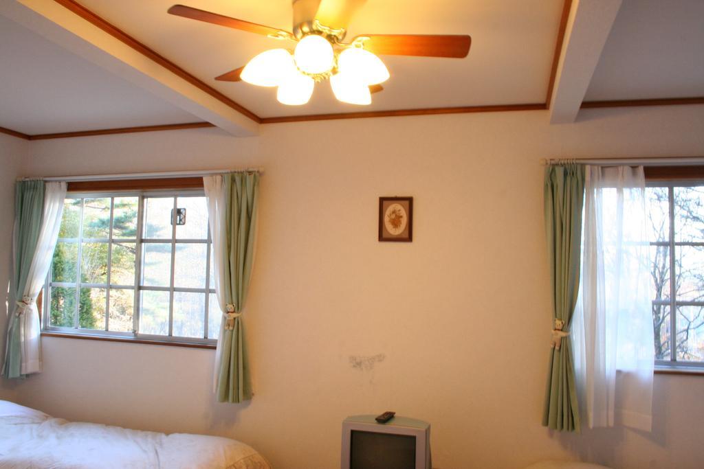 Pension Tyrolean Hat Hokuto  Room photo